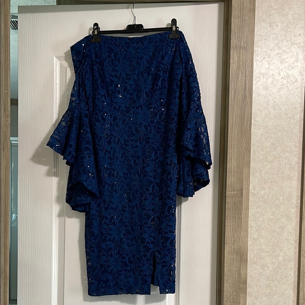 Elegant Blue Lace Dress